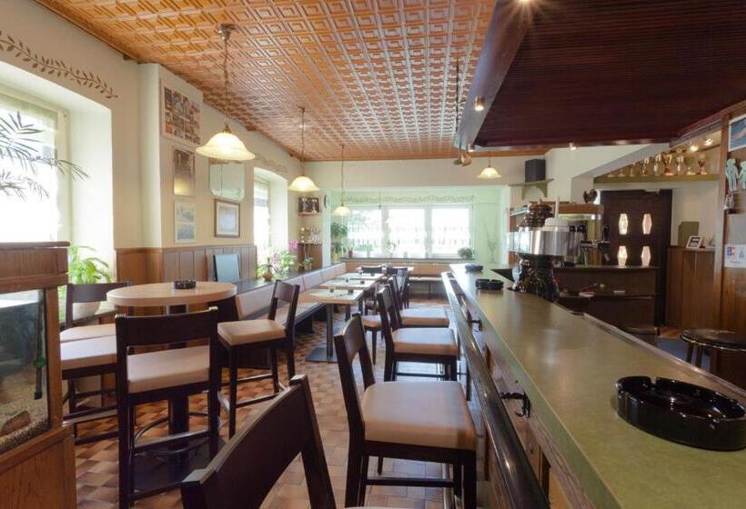 בית מלון כפרי Restaurant Birgeler Hof