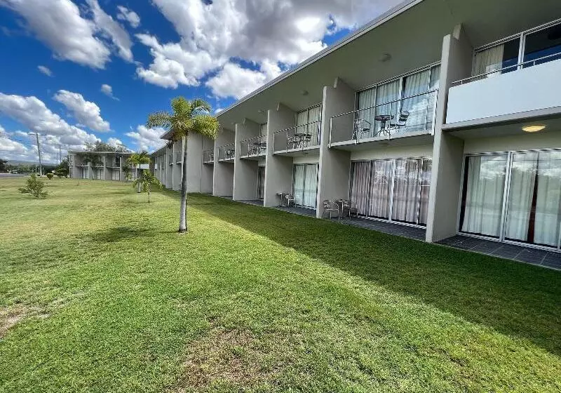 Motelli Country Roads Motor Inn Dysart