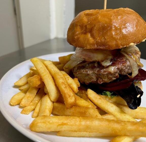 汽车旅馆 Country Roads Motor Inn Dysart