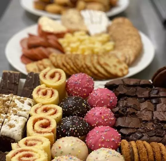 Motelli Country Roads Motor Inn Dysart