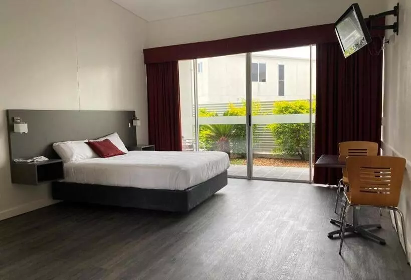 Motelli Country Roads Motor Inn Dysart