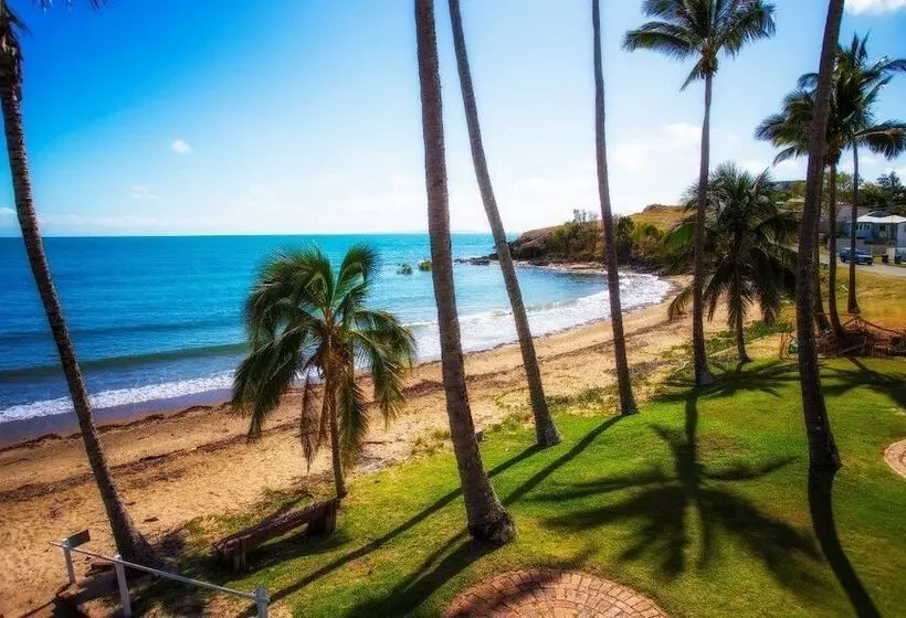 Motelli Seaspray Waterfront Holiday Units