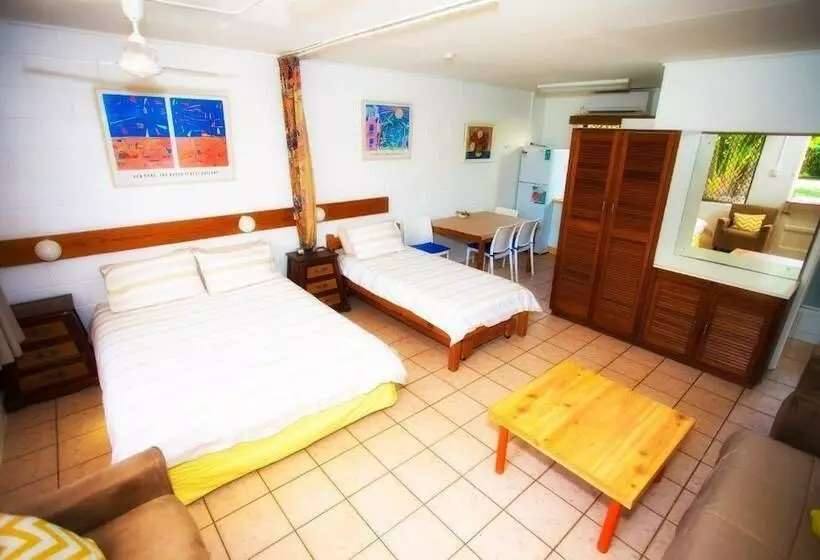 Motelli Seaspray Waterfront Holiday Units