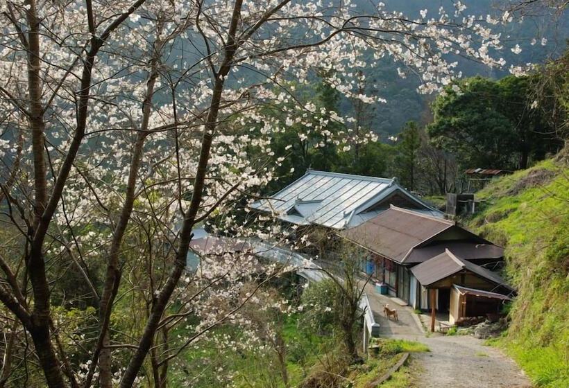 Пансион Happy Guest House