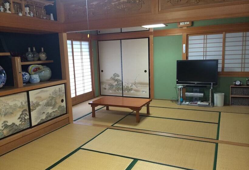 Пансион Happy Guest House