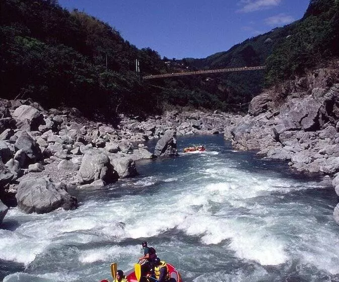 ペンション Happy Guest House