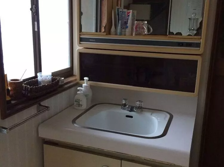 ペンション Happy Guest House