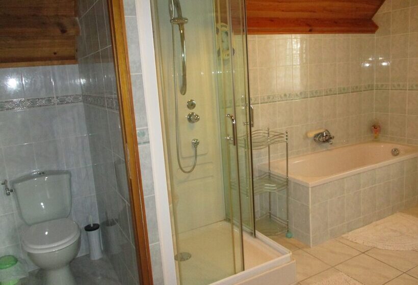 بنسيون La Maison Fleurie