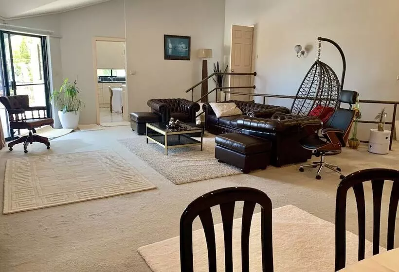 Seaview Bed And Breakfast