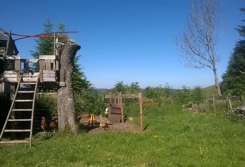 مبيت وإفطار L'arbrassous