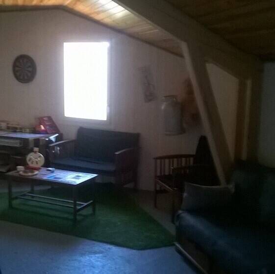 مبيت وإفطار L'arbrassous