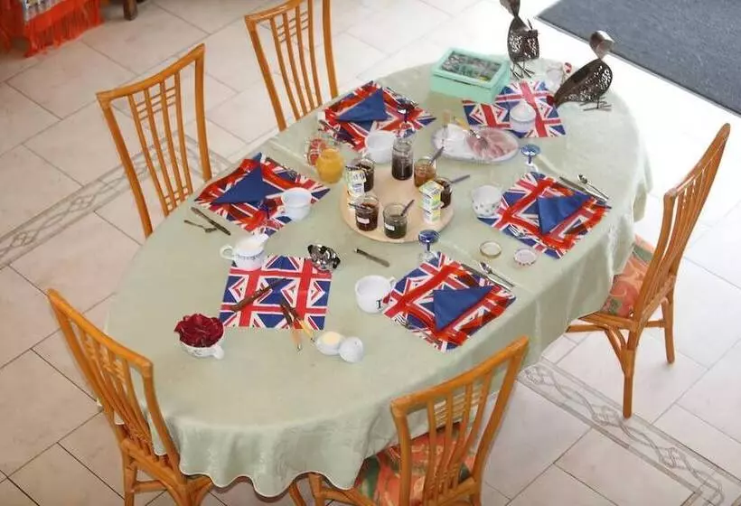 ベッドアンドブレックファースト Mon Taj Mahal