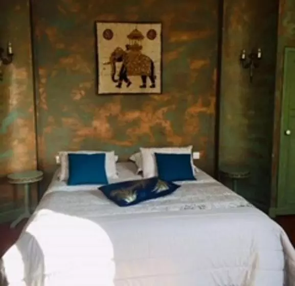 Aamiaismajoitus (B&B) O Palmier Caché