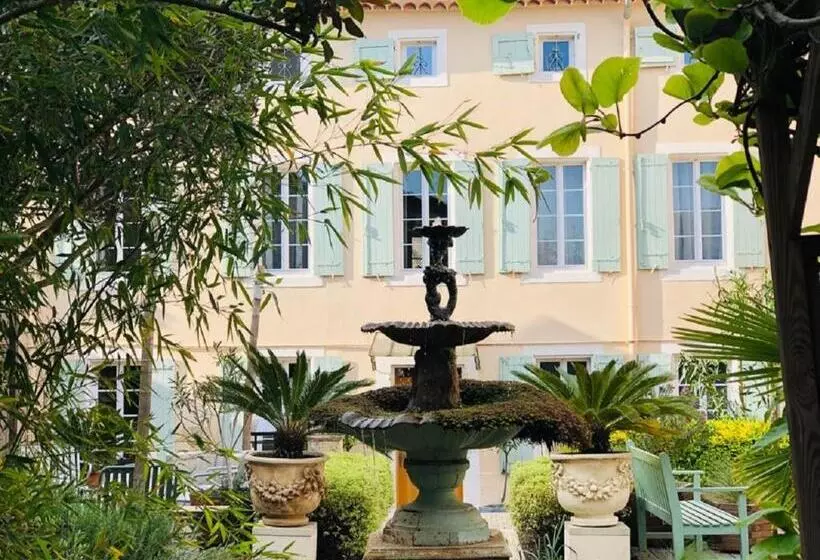 Aamiaismajoitus (B&B) O Palmier Caché