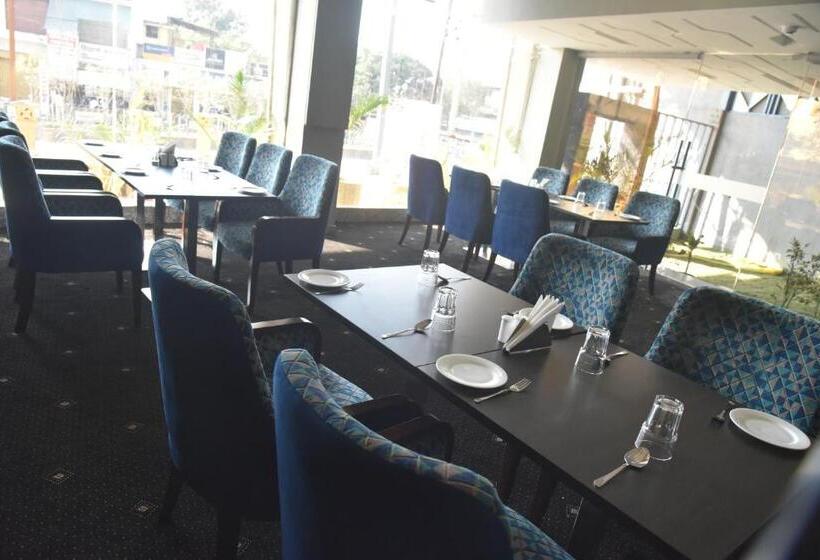 Hotel Accord Premier