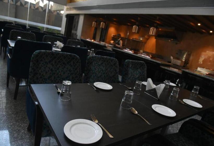 Hotel Accord Premier