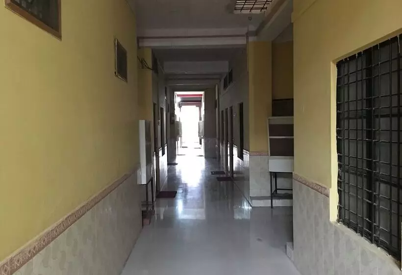 Hotelli Bundelkhand Palace