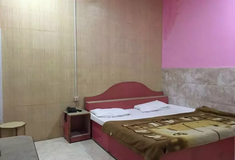 Hotelli Bundelkhand Palace