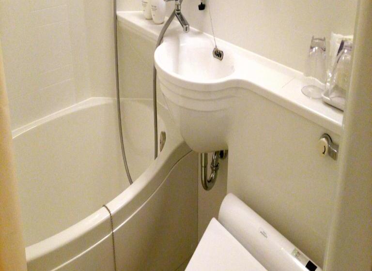 Отель Crown Hills Kimitsu