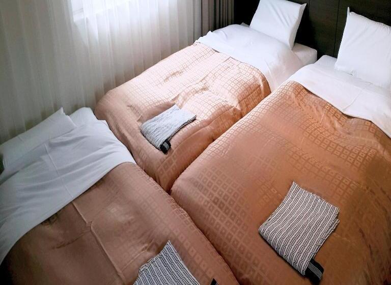 Отель Crown Hills Kimitsu