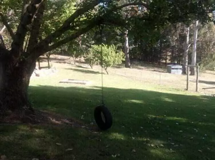 ホテル Guyra Summit Caravan Park