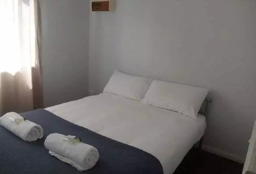 ホテル Guyra Summit Caravan Park