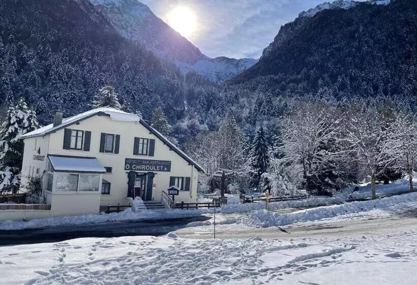 Hotelli Hôtel ô Chiroulet