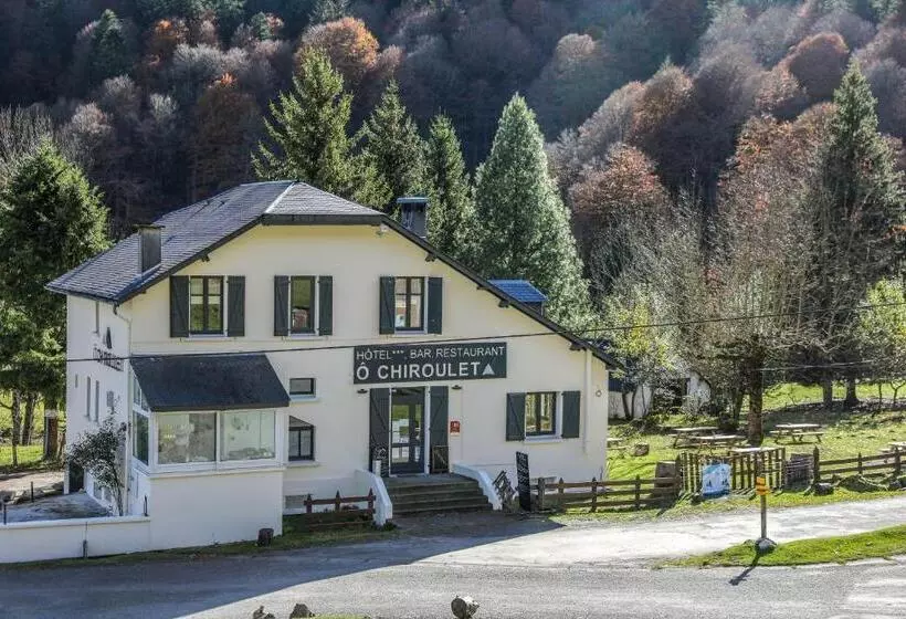 Hotelli Hôtel ô Chiroulet