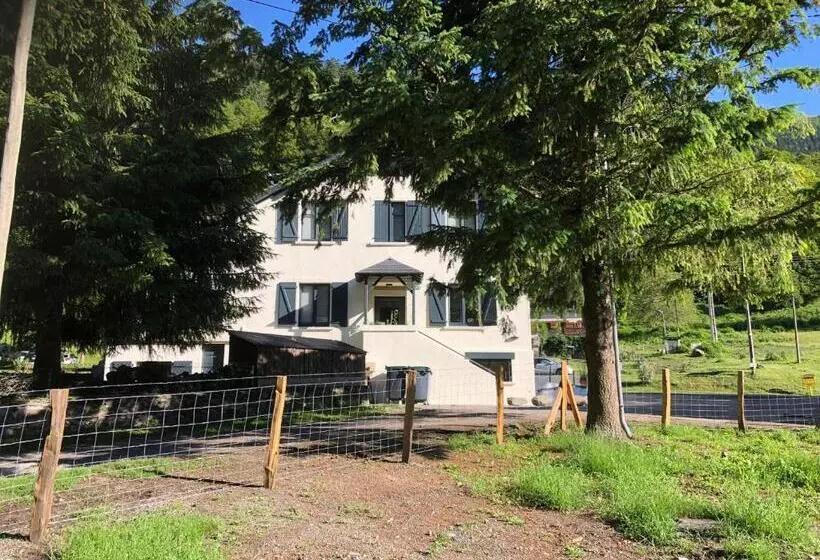 Hotelli Hôtel ô Chiroulet