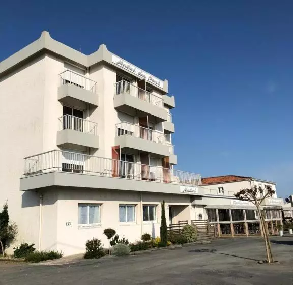 Hotelli Hôtel Du Port