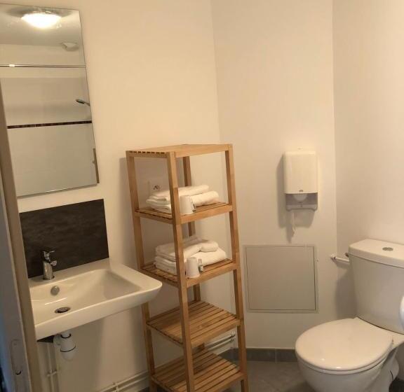 ホテル Hôtel Du Port