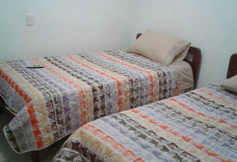 فندق Orquidea Resort