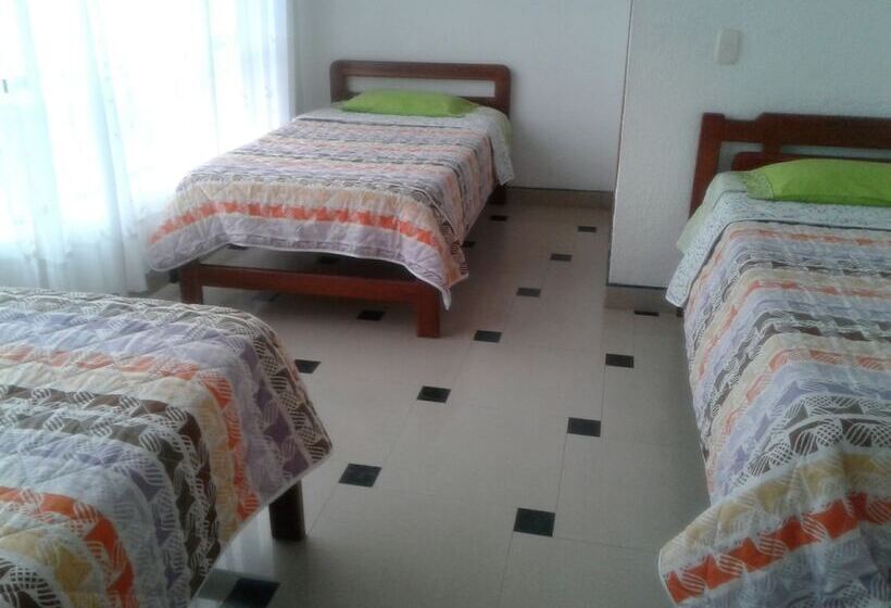 فندق Orquidea Resort