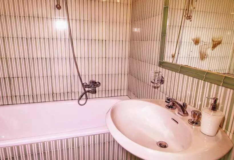 Magnificent Detached House With Panoramic Views