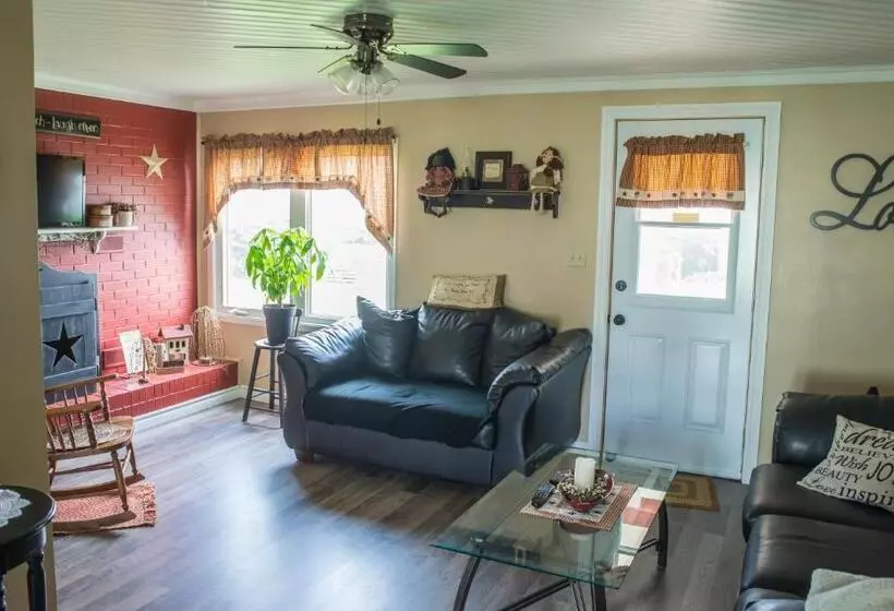 Mama`s By The Sea B&b