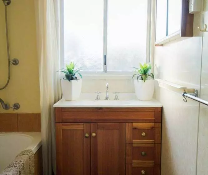 Manilla Cottage   Manilla Nsw