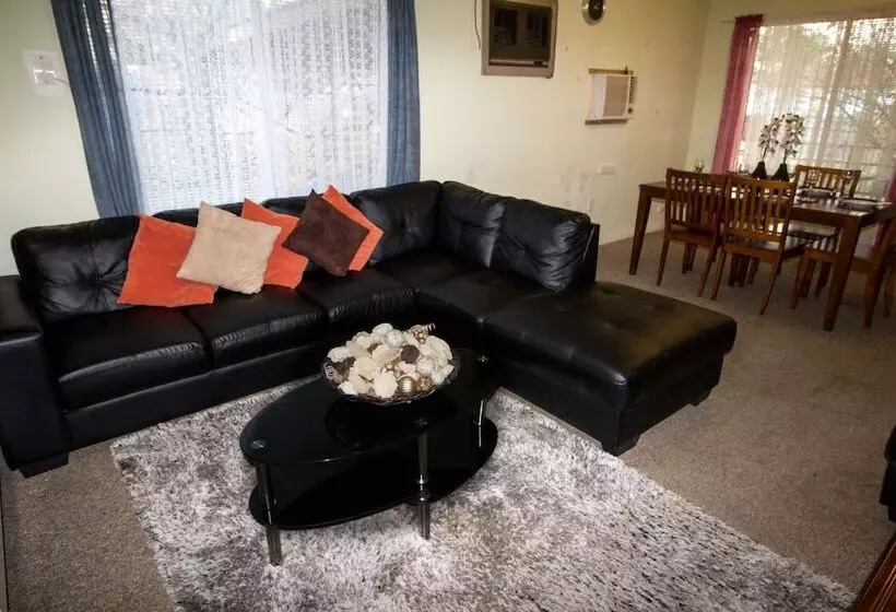 Manilla Cottage   Manilla Nsw