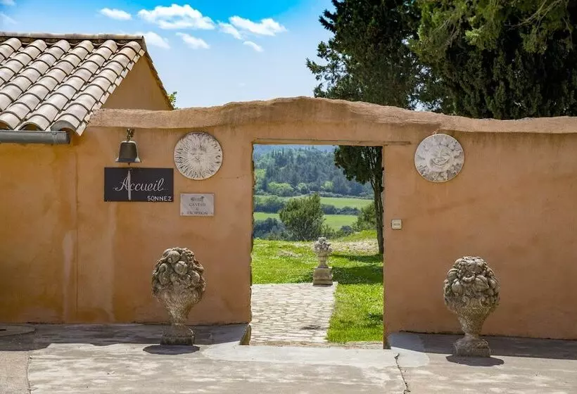 Majatalo Chateau Cicéron