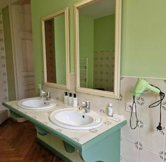 ペンション Chateau De Viviez