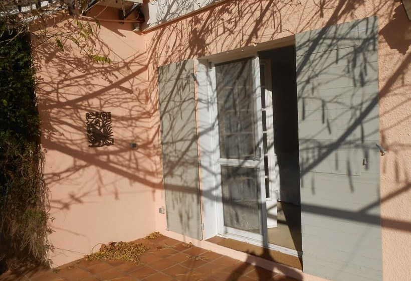 Пансион Mas De  La Rabassière