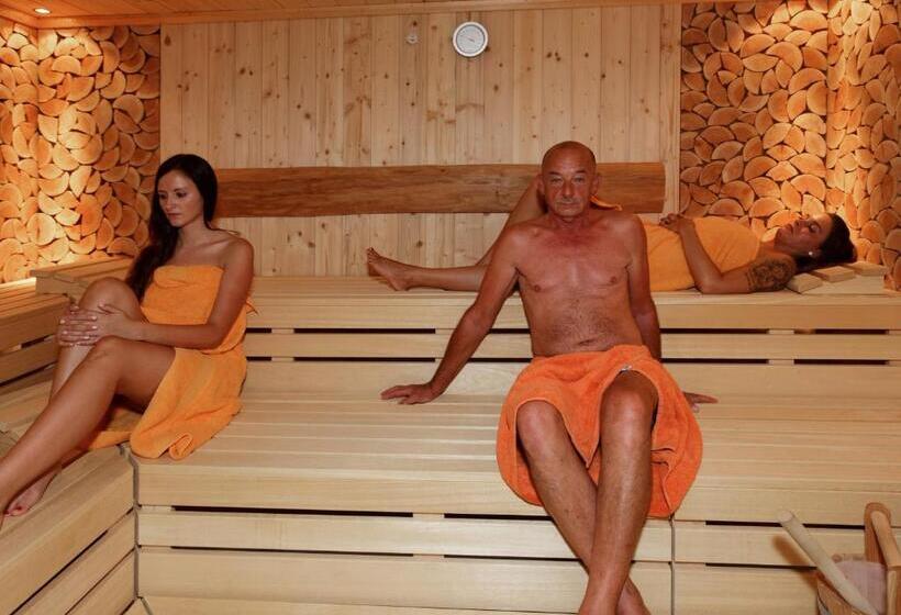 Wellnesshotel Deine Auszeit, Adults Only