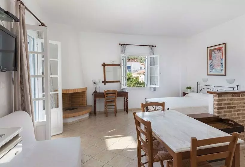 Majatalo Guesthouse Niriides