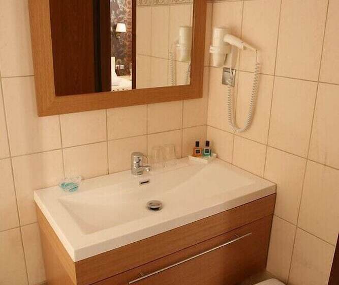 פנסיון Michaelangelo Boutique Parga