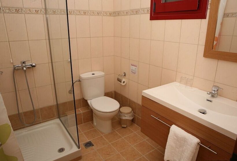 פנסיון Michaelangelo Boutique Parga