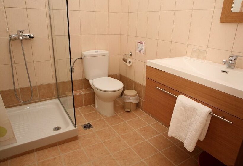 פנסיון Michaelangelo Boutique Parga