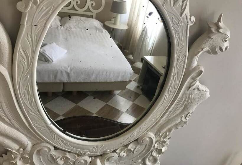 تختخواب و صبحانه 100 Torri