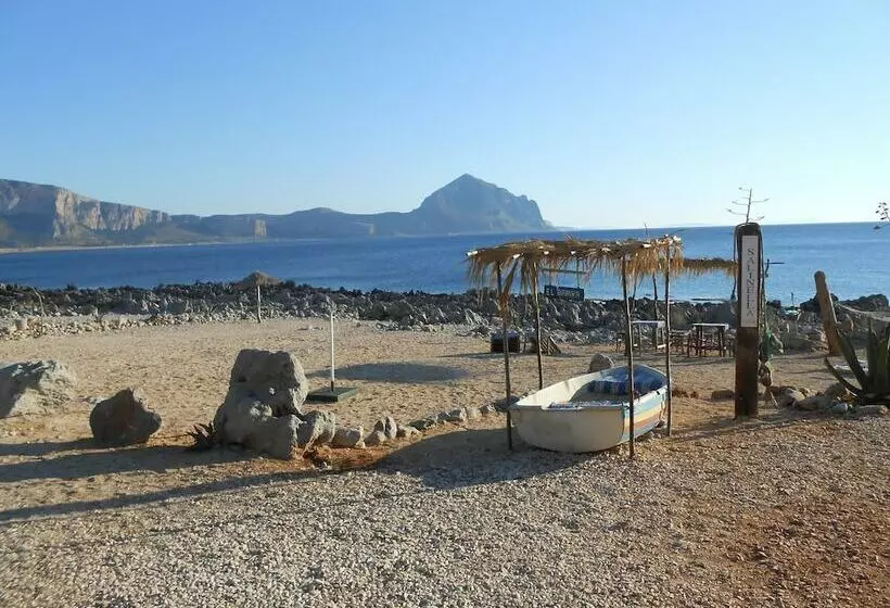 هتل Happy Camp Mobile Homes In El Bahira Camping Village