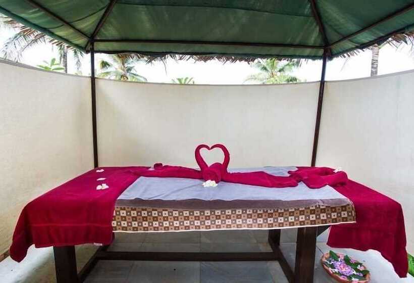 בית מלון כפרי Regenta Beach House Resort, Goa