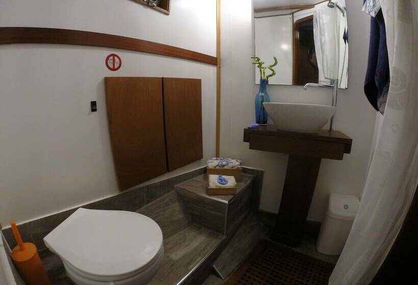 בית מלון כפרי Yacht Suite Cecina