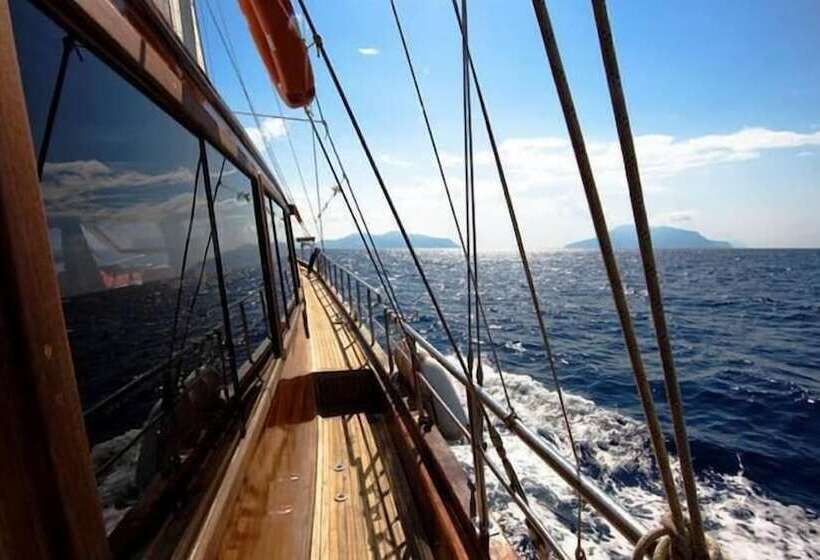 בית מלון כפרי Yacht Suite Cecina